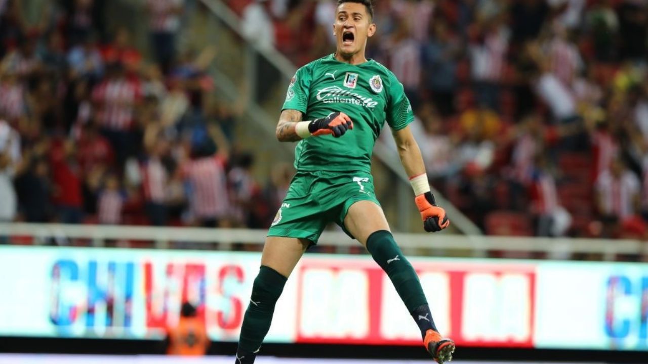 El Mazatlán FC quiere como refuerzo al portero de las Chivas