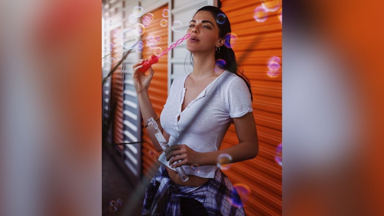 Livia Brito calienta el lunes con sensuales movimientos de cadera en revelador ‘outfit’