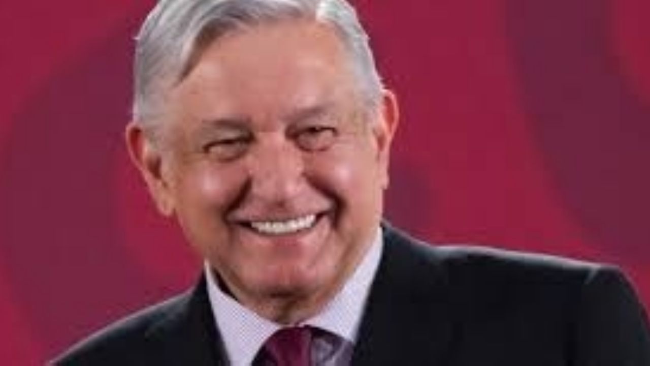 AMLO usa sus ‘reuniones de seguridad’ para burlarse de los “conservadores desquiciados”