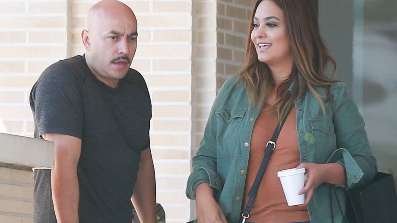 Lupillo Rivera no pone de acuerdo su mente ¡y se contradice! con el tema de Mayeli Alonso