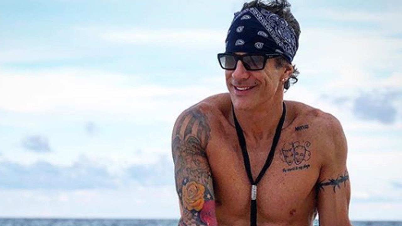 Fernando Carrillo impacta a sus fans de Instagram con fotos subidas de tono