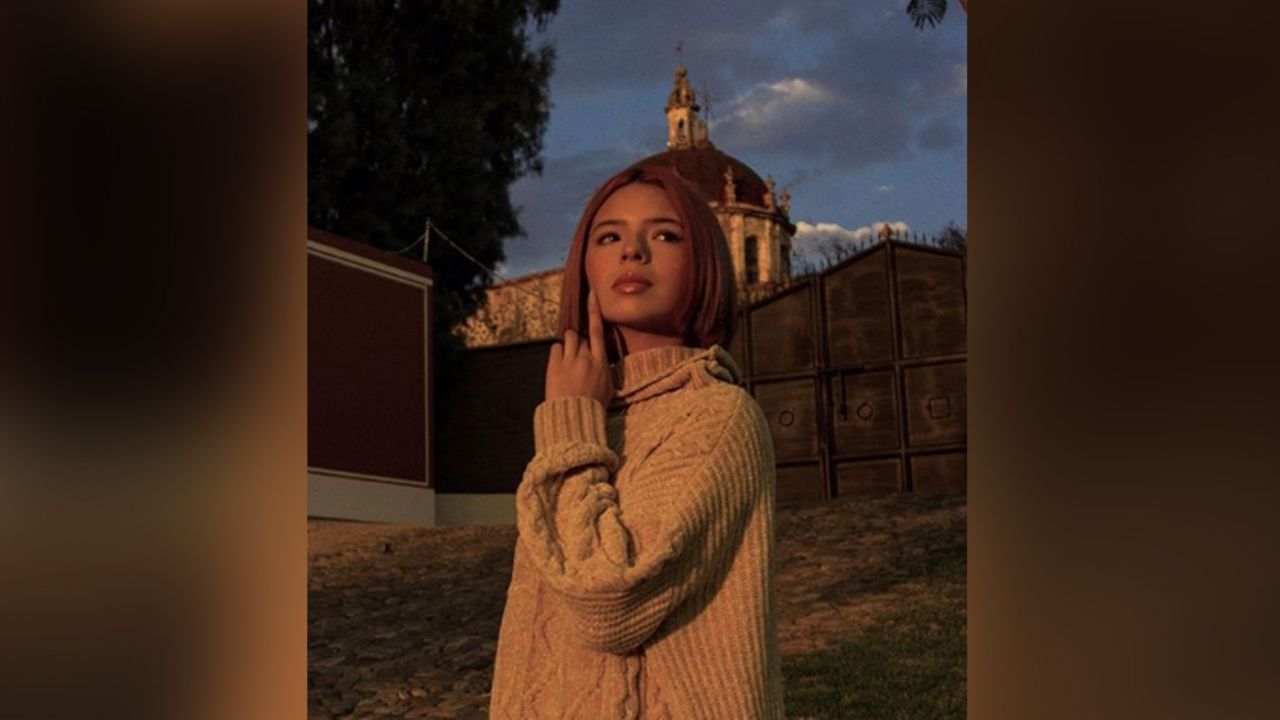 Ángela Aguilar paraliza redes al mostrar su “bello” rostro sin maquillaje