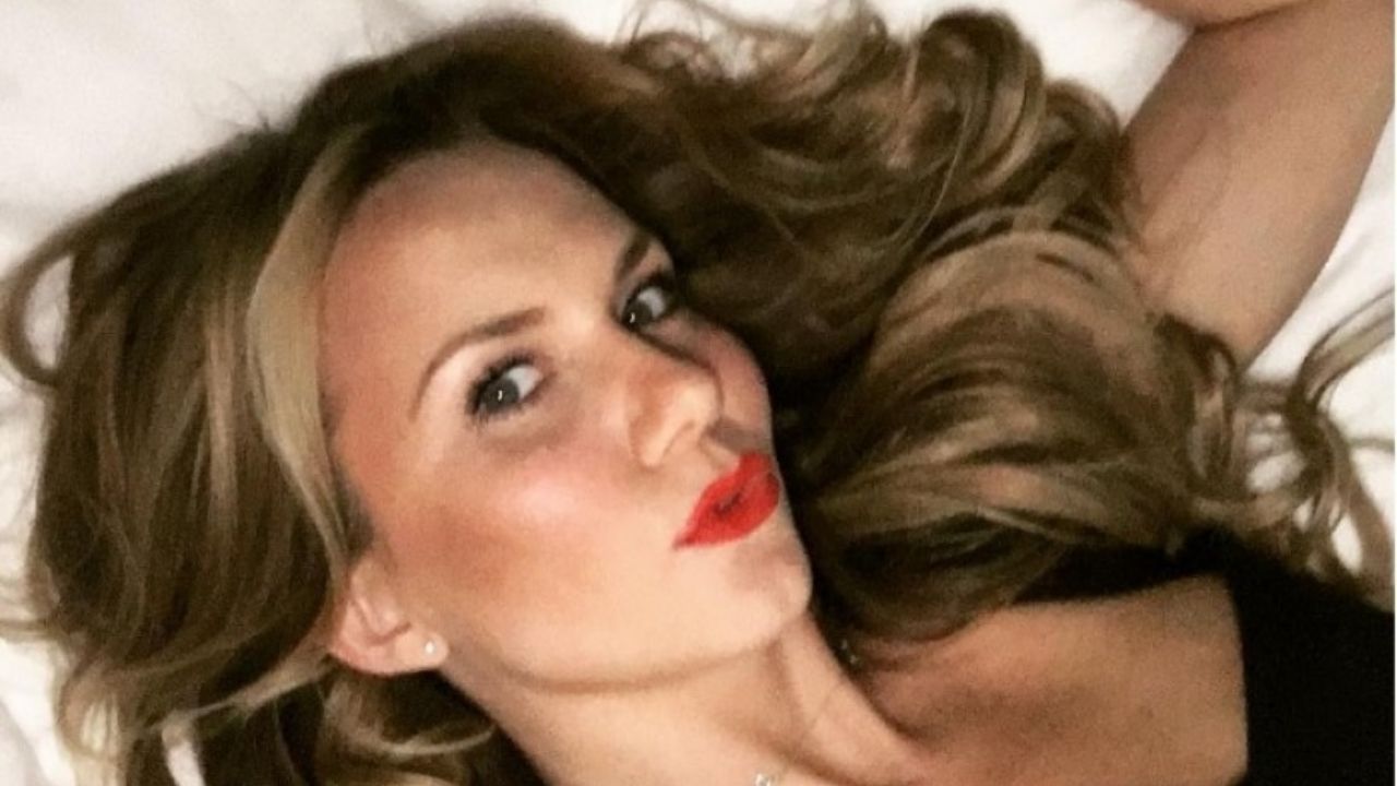 Michelle Vieth eleva la temperatura al enseñar de todo sin ropa interior: “Cuanta carnita”