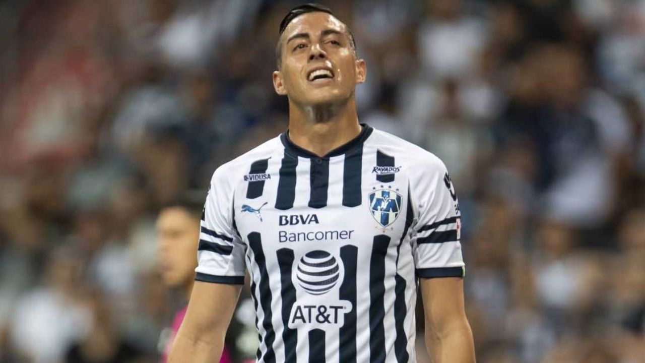 Rogelio Funes Mori, de Rayados de Monterrey, da positivo a prueba de Covid-19
