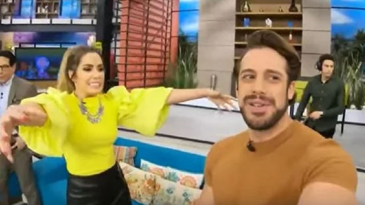 Lambda exhibiría problemas de alcohol de Escalona en ‘Hoy’: “Se toma un shot antes del show”