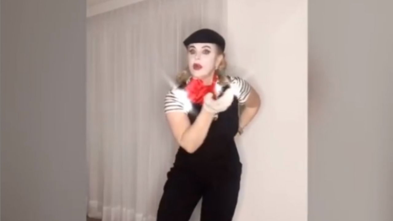 Érika Buenfil aterroriza Instagram y TikTok al vestirse de mimo diabólico: “Pareces poseída”