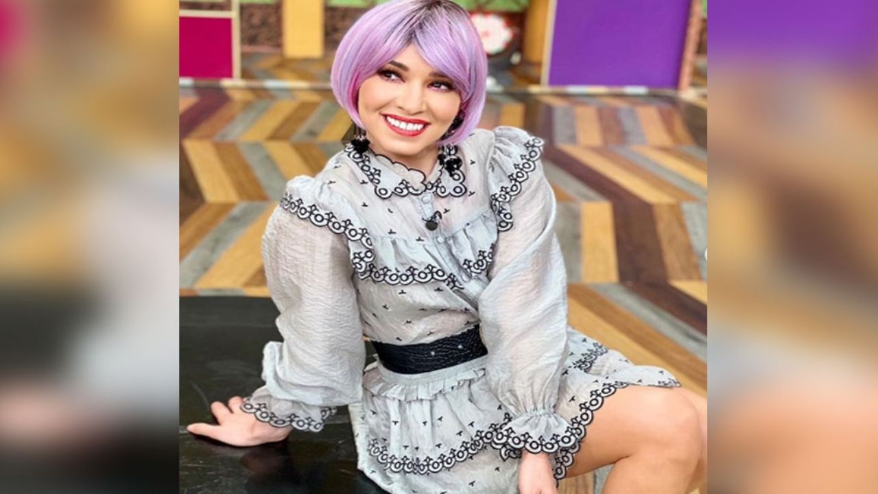 “Se copió a ‘Gomita'”: Destrozan a Laura G por parecer ‘travesti’ en ‘VLA’