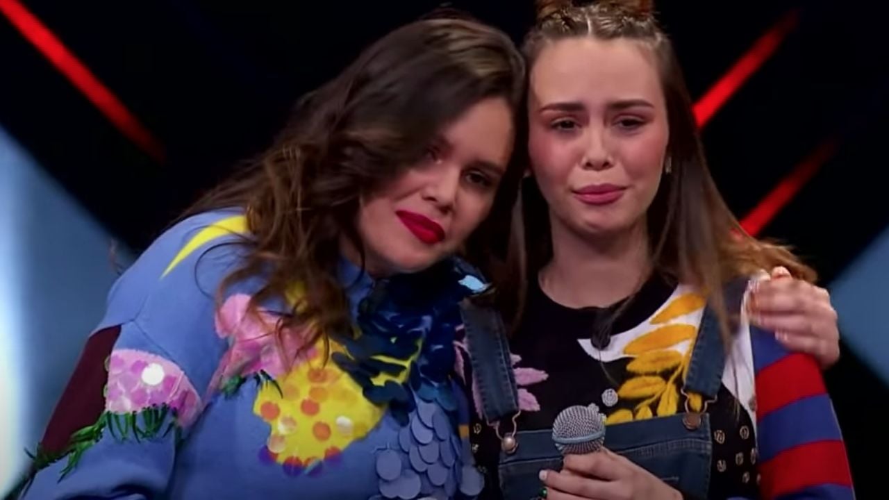 Hermanas triunfan en ‘La Voz Azteca’, reciben ovación de pie y Belinda pelea por ellas
