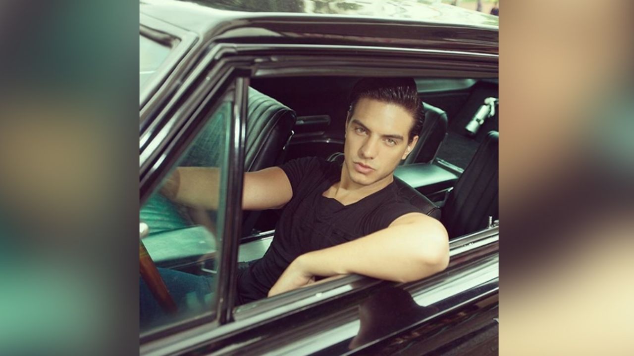 Vadhir se corona como el más sensual de los Derbez con estas infartantes fotos