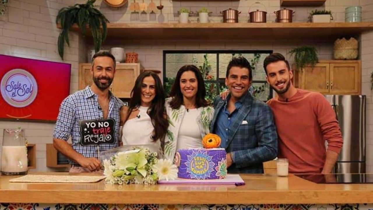 Exactor de Televisa hace dinámica en Instagram y fan le pregunta si es gay; él responde