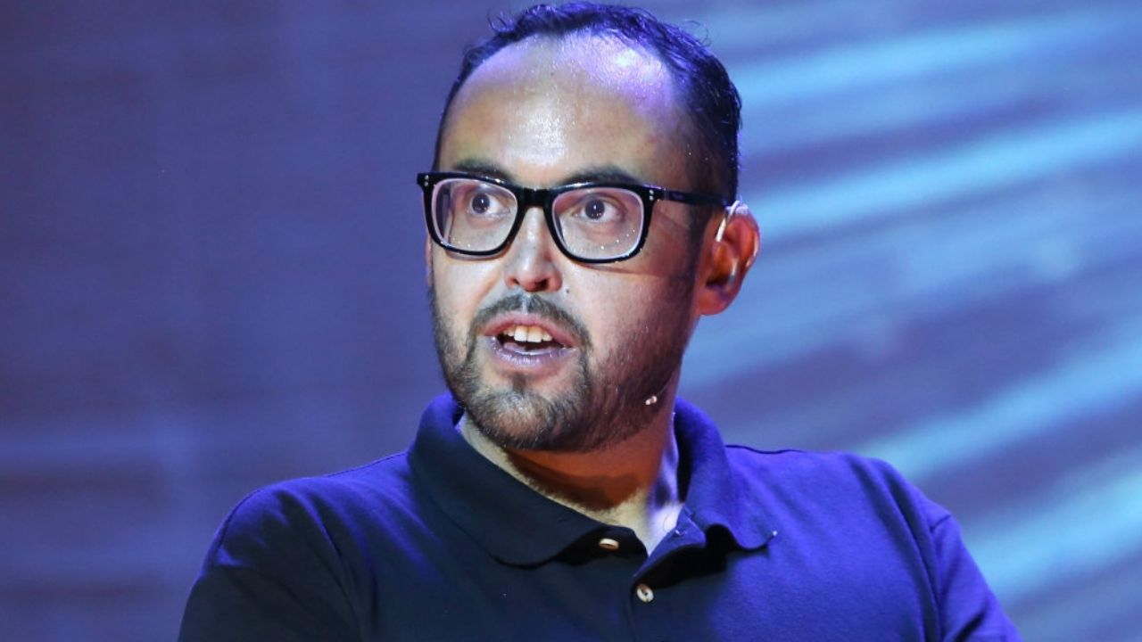 Otro fracaso: Mauricio Clark es despedido de programa de TV por un berrinche