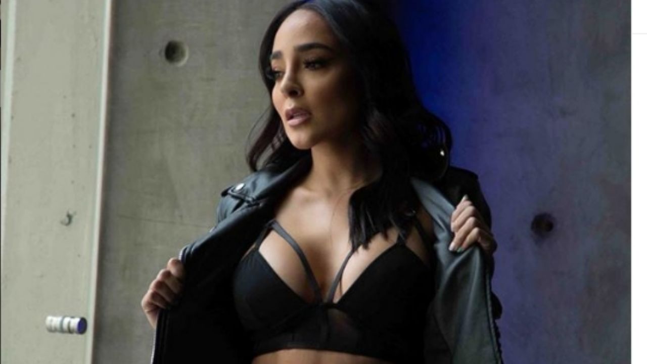 Manelyk de ‘Acapulco Shore’ ‘calienta’ a fans al enseñar sus atributos “restregada” en un elevador