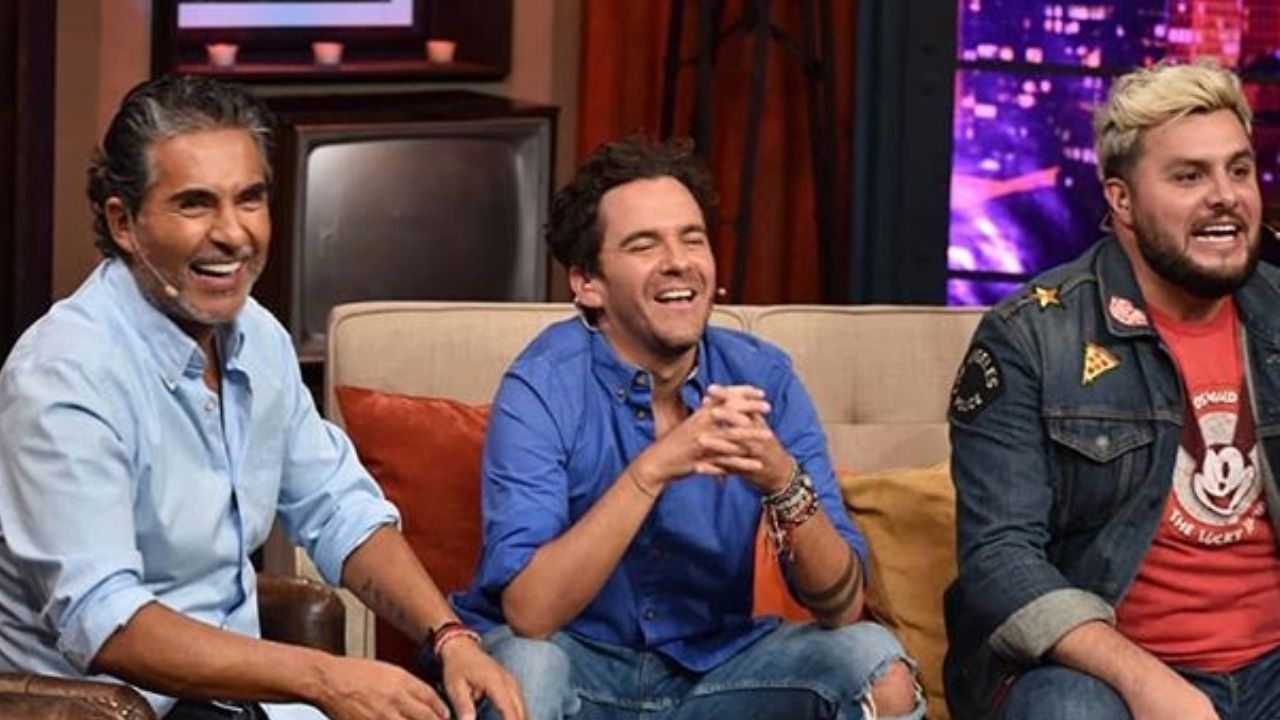 Conductor de ‘Miembros al Aire’ ‘ventila’ intimidad y los demás lo humillan: “Eyaculador precoz”