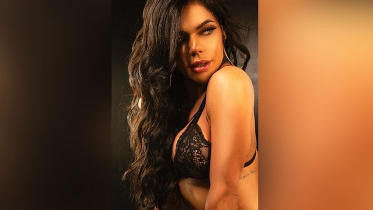 Suzy Cortez calienta redes sociales al mostrar su amor por la fotografía de esta atrevida forma