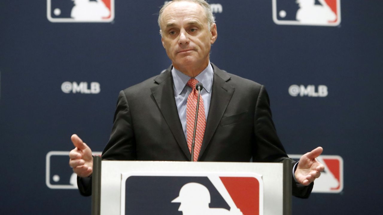 ¿Se acerca el regreso de GL?, Manfred y Clark se reúnen, elaboran borrador de acuerdo