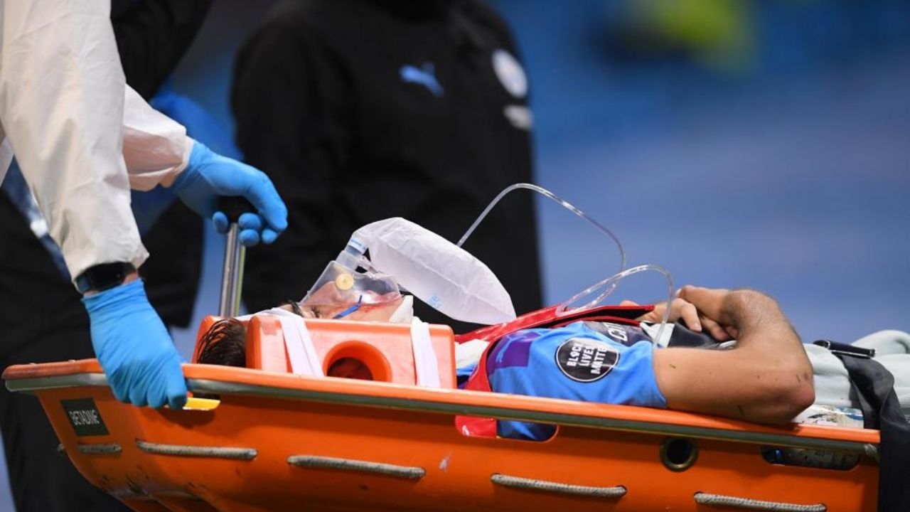 Defensa del Manchester City es dado de alta tras la contusión del miércoles