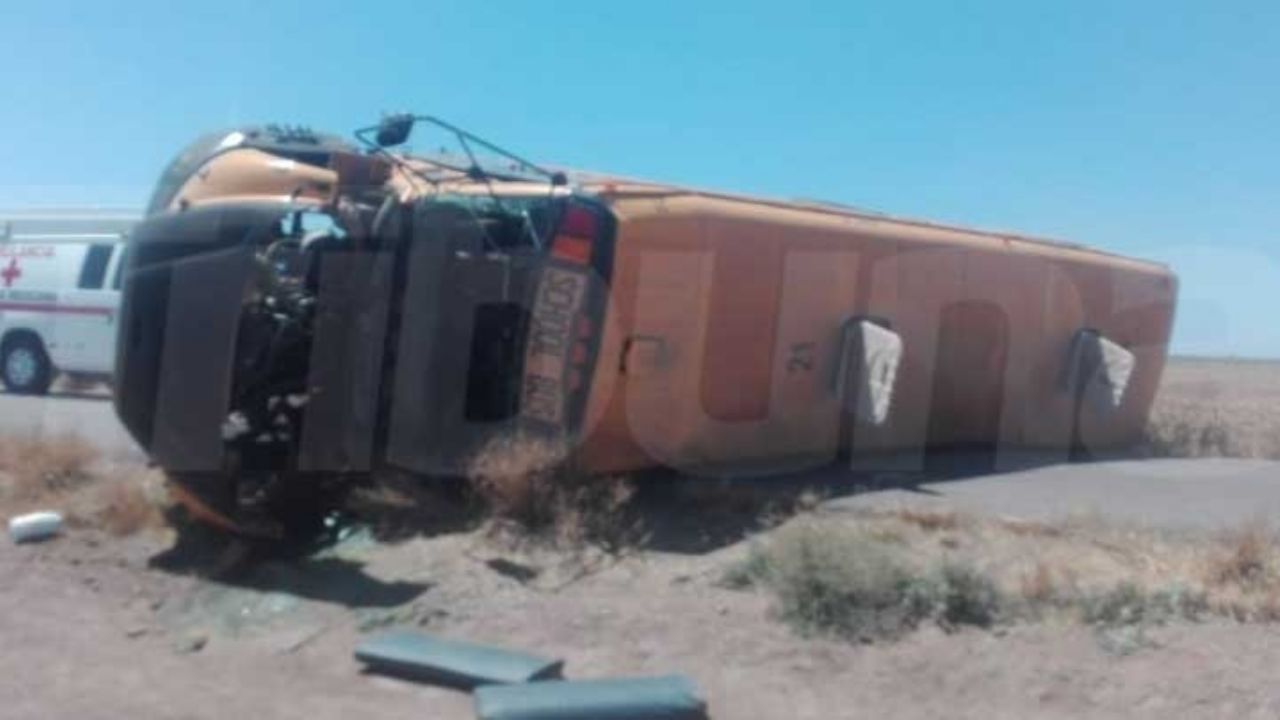 Jornaleros resultan lesionados tras volcadura de camión en el Valle del Yaqui