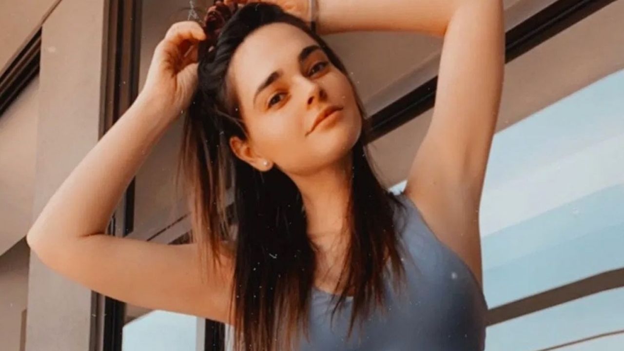 Fabiola Guajardo a punto de enseñar de más sin ropa interior: “Se le olvidó la tanga”