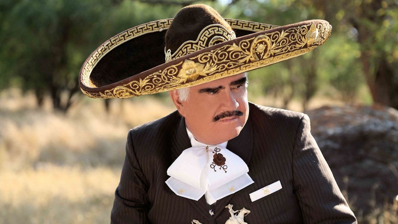 Vicente Fernández envía emotiva felicitación por el Día del Padre