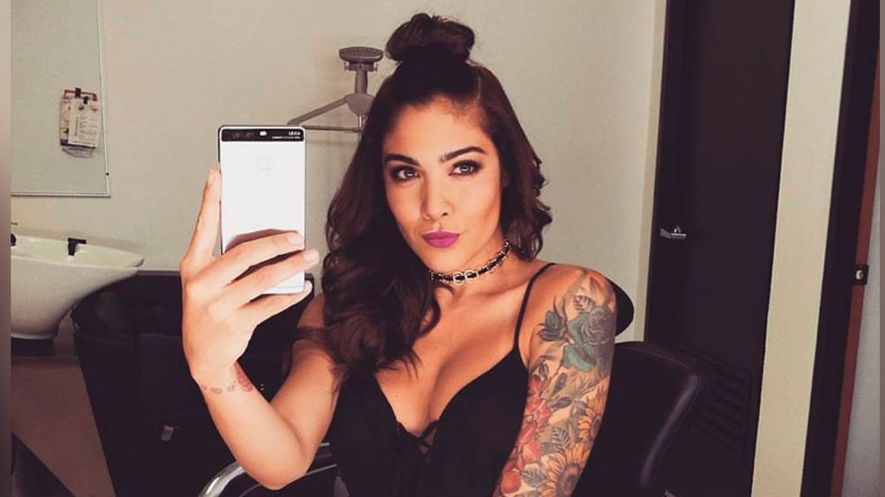 Érika Fernández enamora a fans el exhibir su belleza con divertido meme