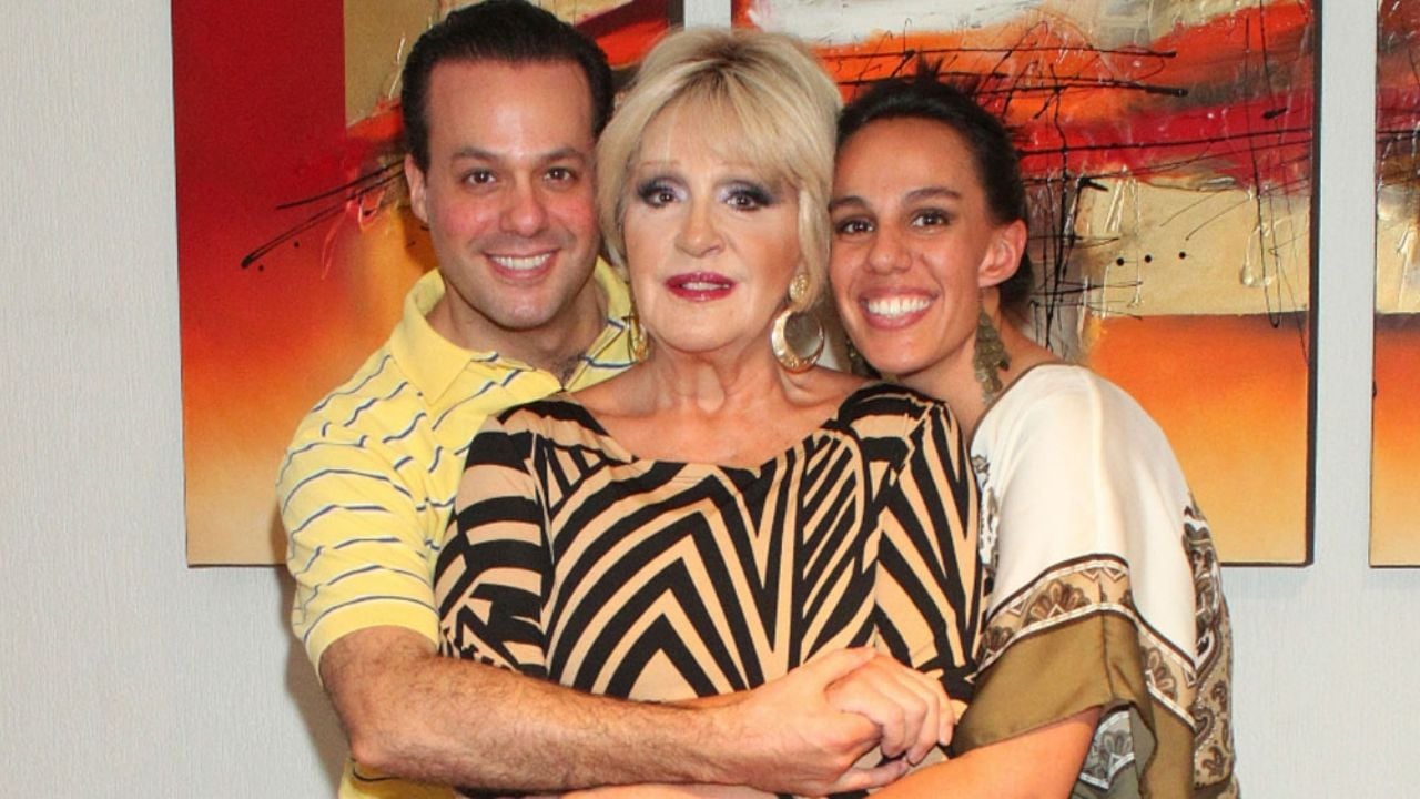 Anel Noreña agradece a Dulce por apoyar a sus hijos tras la muerte de José José