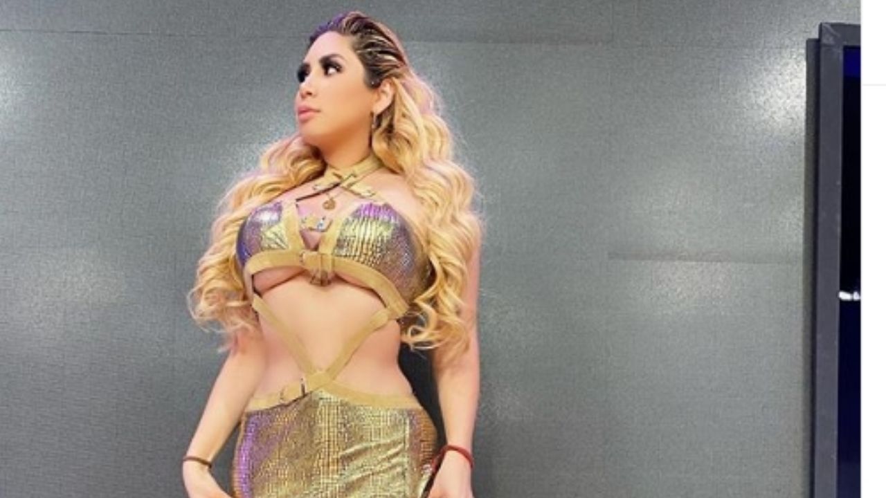 ‘La Bebeshita’ de ‘Enamorándonos’ enseña sus “melones” en apretadito vestido: “Mamacita”