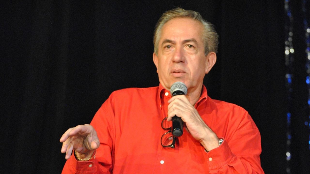 Excomediante de Televisa dice qué famoso lo ayuda en medio de su fuerte crisis