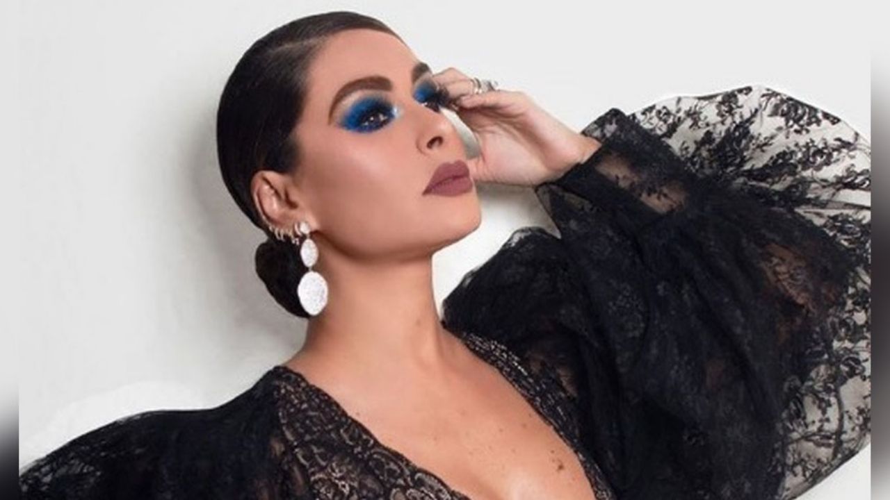 Galilea Montijo hace babear al posar en escotada blusa después del sismo