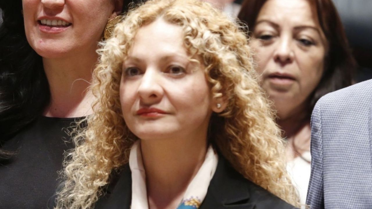 Mara Gómez, titular de CEAV, presenta formalmente su renuncia ante el Senado