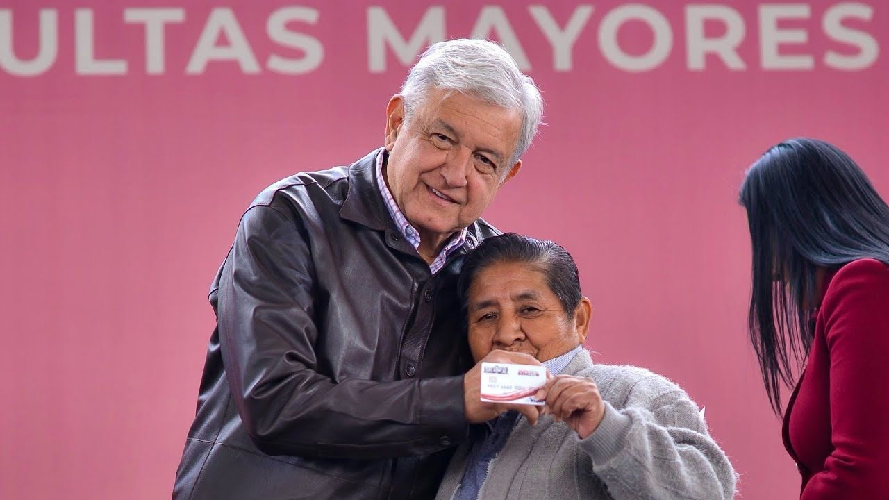 AMLO anuncia adelanto de cuatro meses de apoyo para adultos mayores
