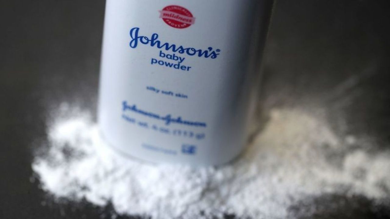 Johnson & Johnson se enfrenta a una millonaria demanda por provocar cáncer