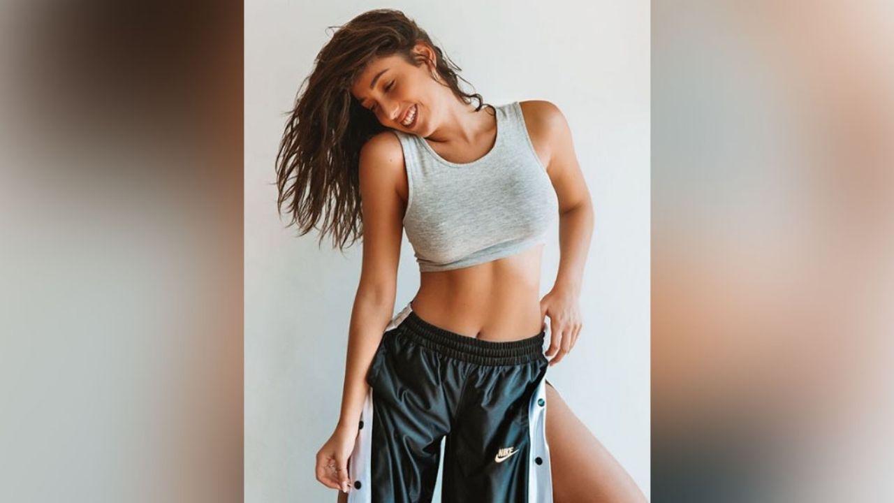 “Bomboncito”: Keyla Caputo calienta Instagram al posar con una atrevida pijama