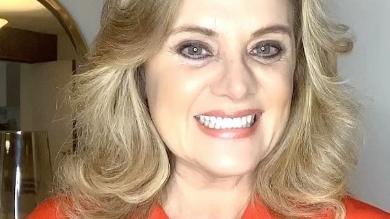 Érika Buenfil baila desde su cocina al ritmo de ‘Scooby Doo Papa’ y fans enloquecen