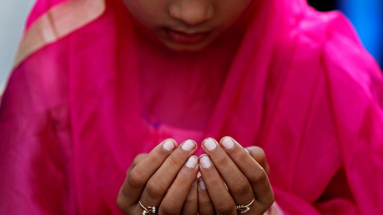 Menor de 14 años es quemada viva tras resistirse a ser abusada en la India