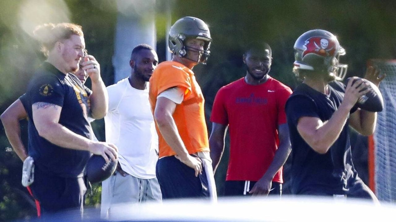Tom Brady sigue ignorando las recomendaciones de la NFL contra el Covid-19