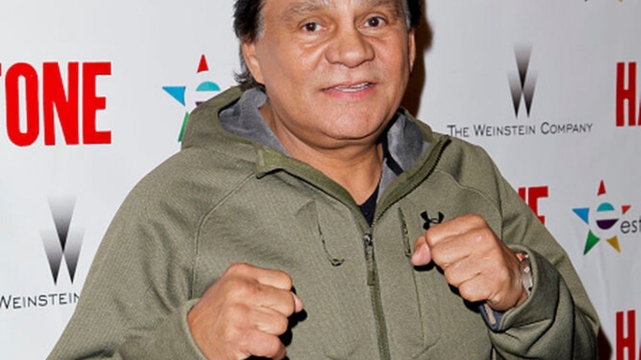 Roberto ‘Manos de Piedra’ Durán es hospitalizado por cuadro viral