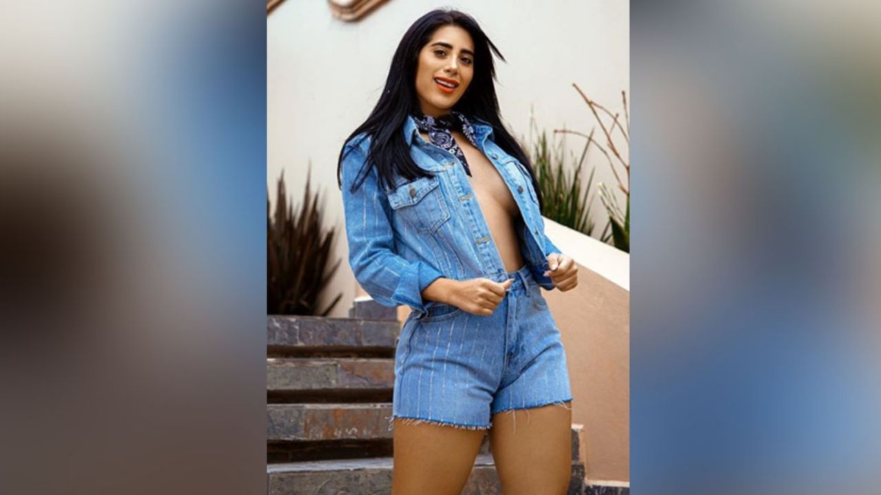 Kim Shantal seduce a fans al lucir sus caderas con un asfixiante ‘outfit’