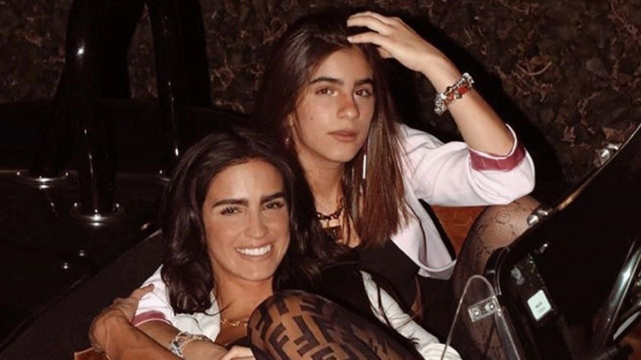 Mar Alexa, hija de Bárbara de Regil, presume minúsculo bikini frente al espejo