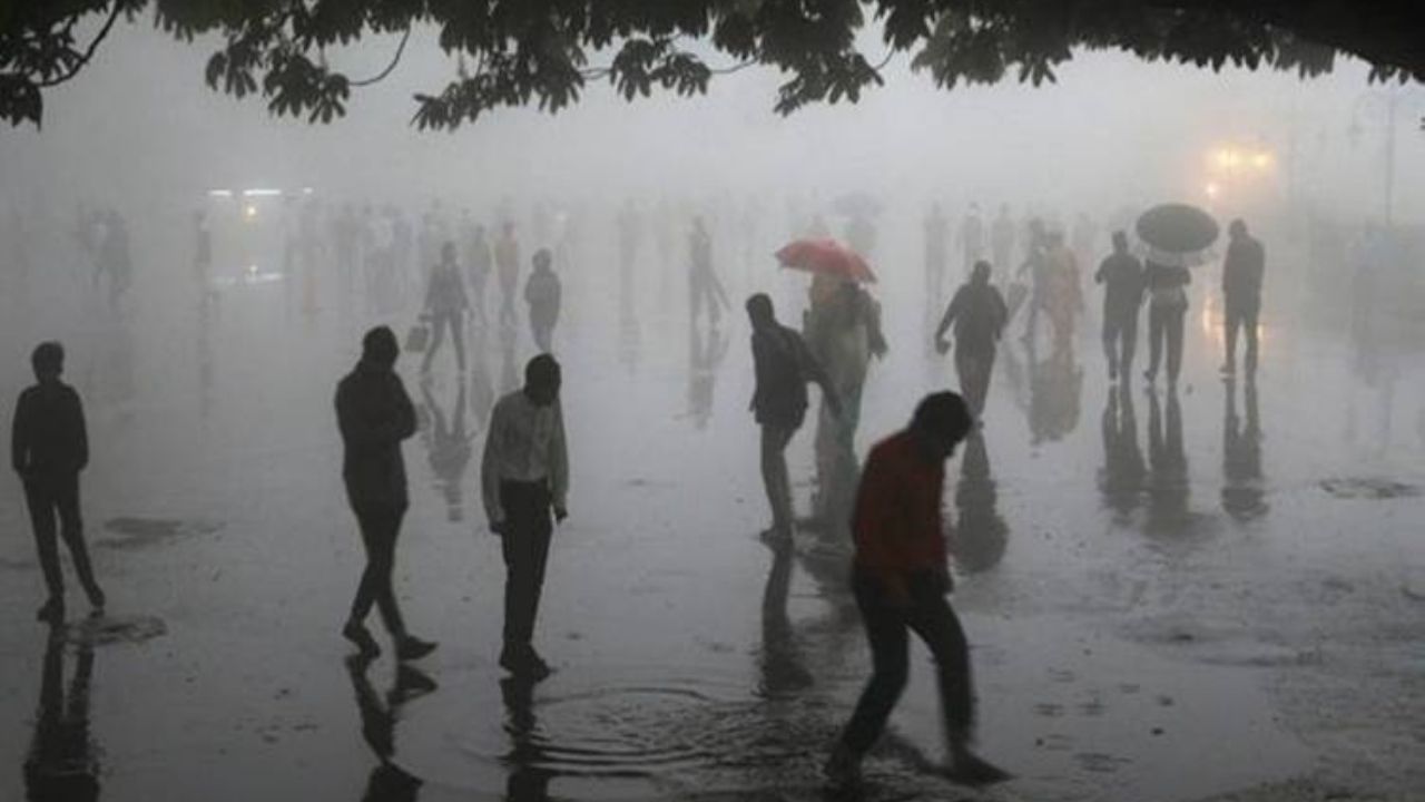 Fuertes tormentas eléctricas dejan al menos 130 muertos en la India