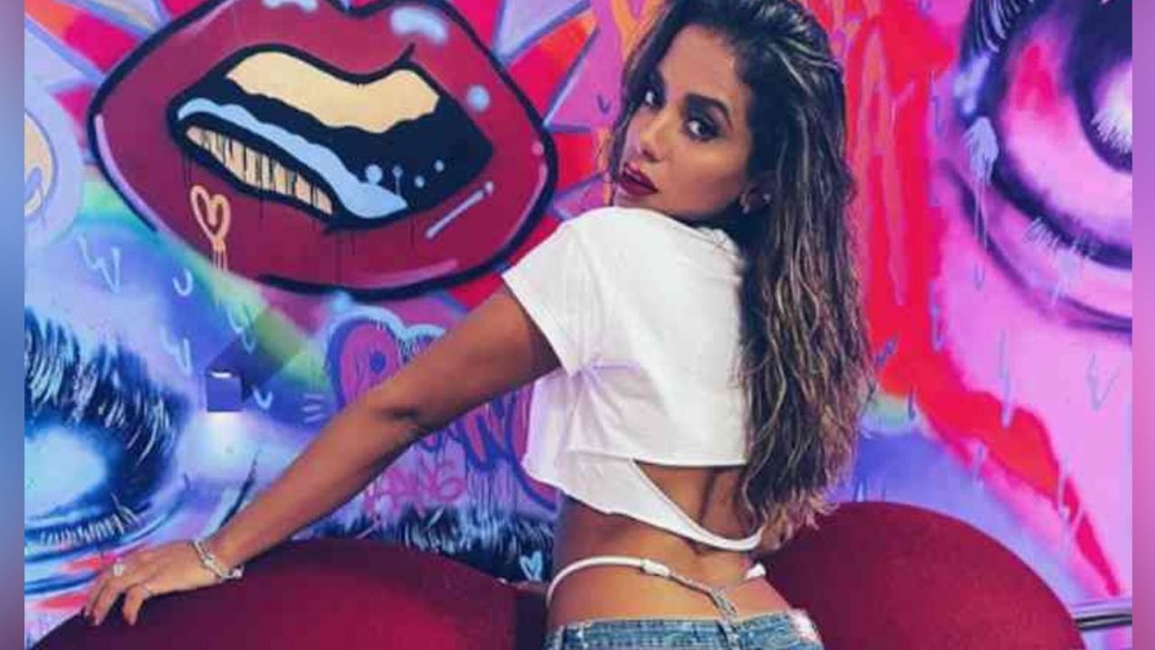 ¡Que calor! Anitta pone el ambiente con sus distractor movimiento de cintura