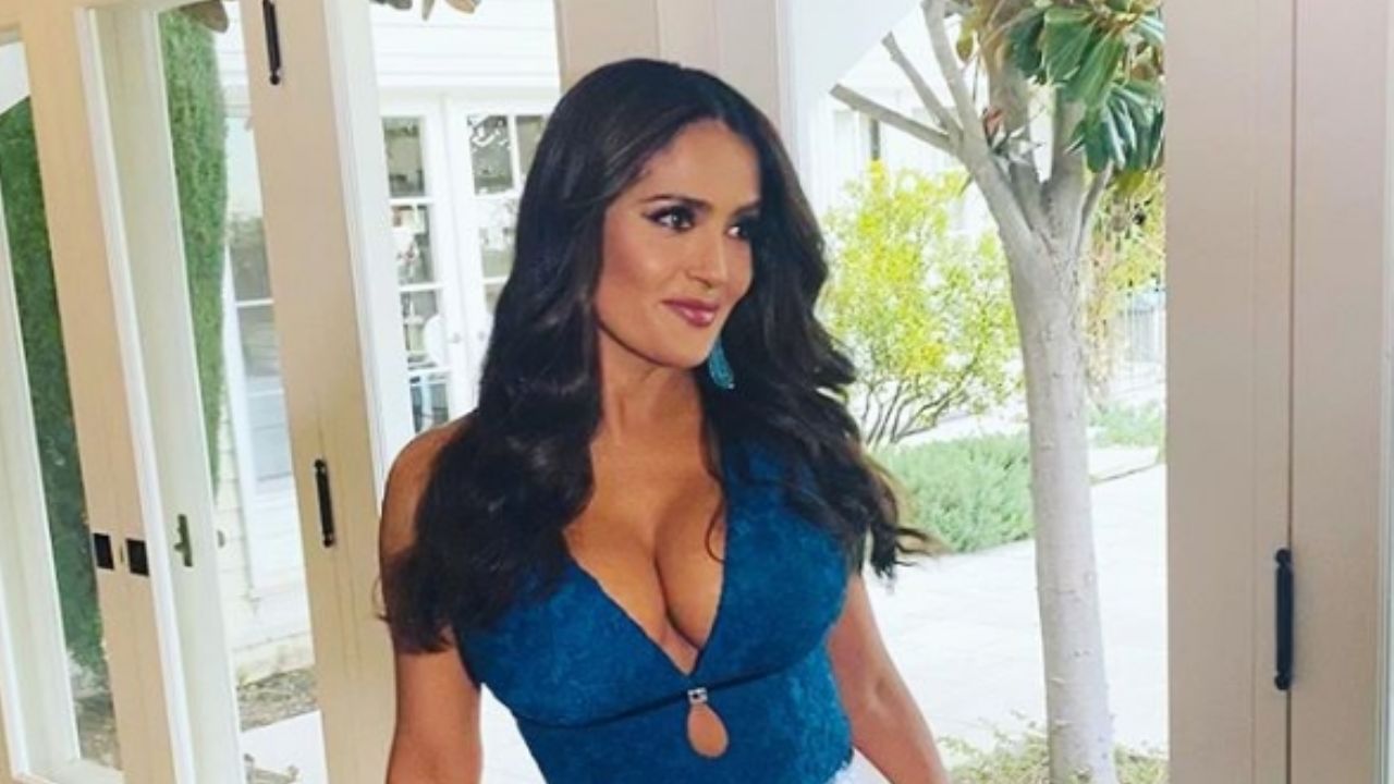¿Satallone o Banderas? Salma Hayek ‘roba’ suspiros y causa debate con su foto como galán