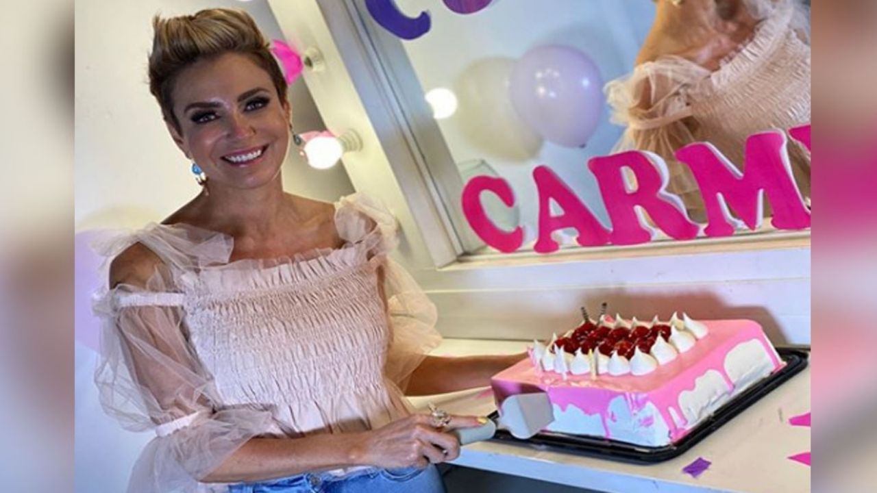 ¡Impactante! Carmen Muñoz celebra su cumpleaños 57 y “luce cada vez más joven”