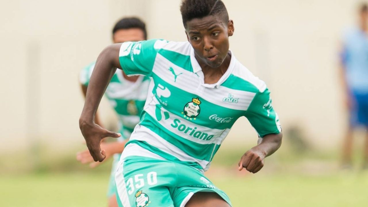 Santos renueva contrato de Joao Maleck; pese a que está en prisión