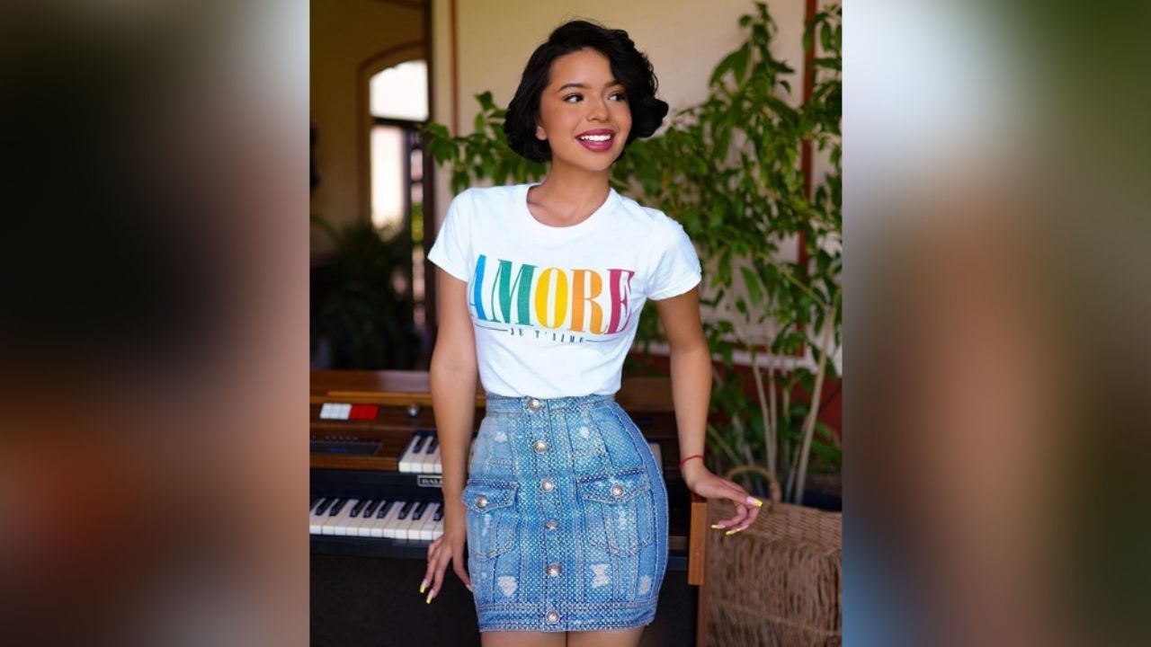 Ángela Aguilar enloquece Instagram al posar sin nada de ropa para retrato