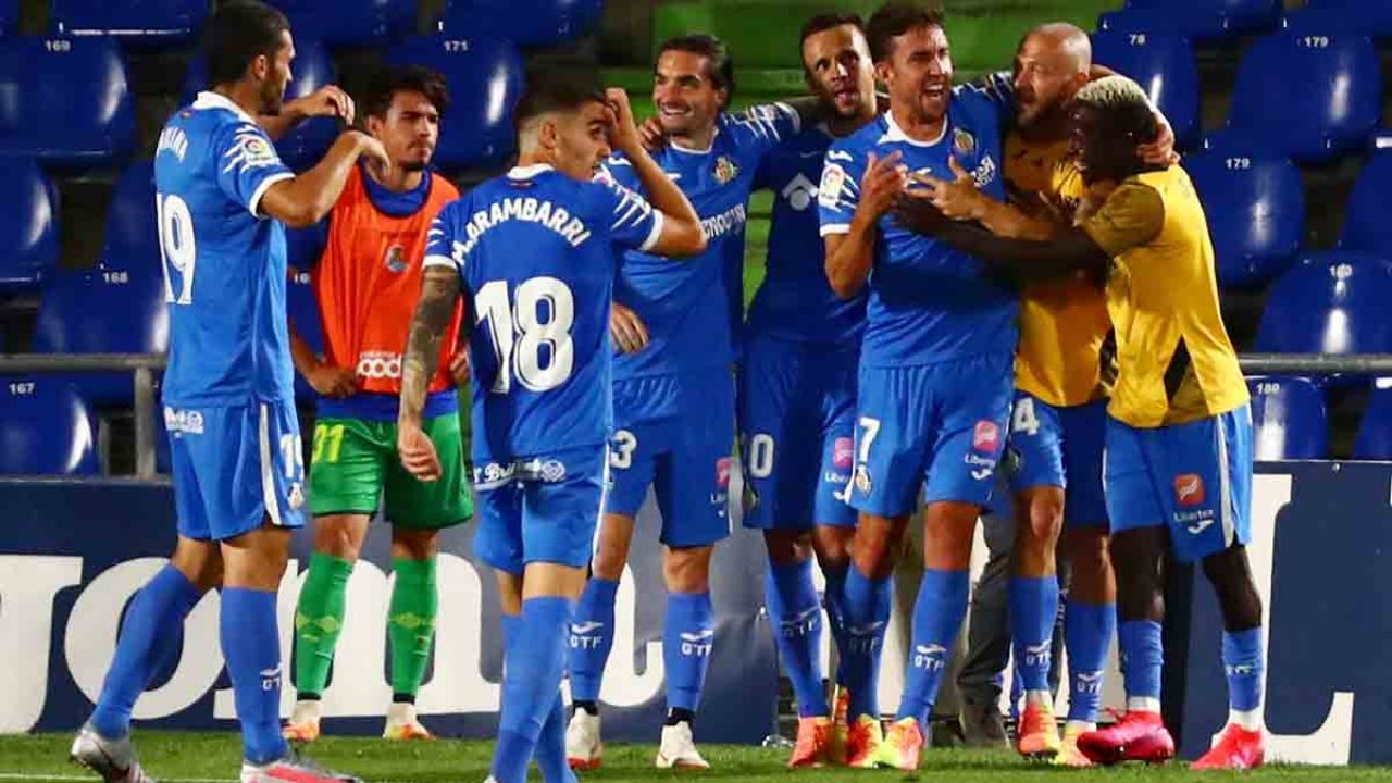 Getafe consigue tres puntos de oro con doblate de Mata ante la Real Sociedad