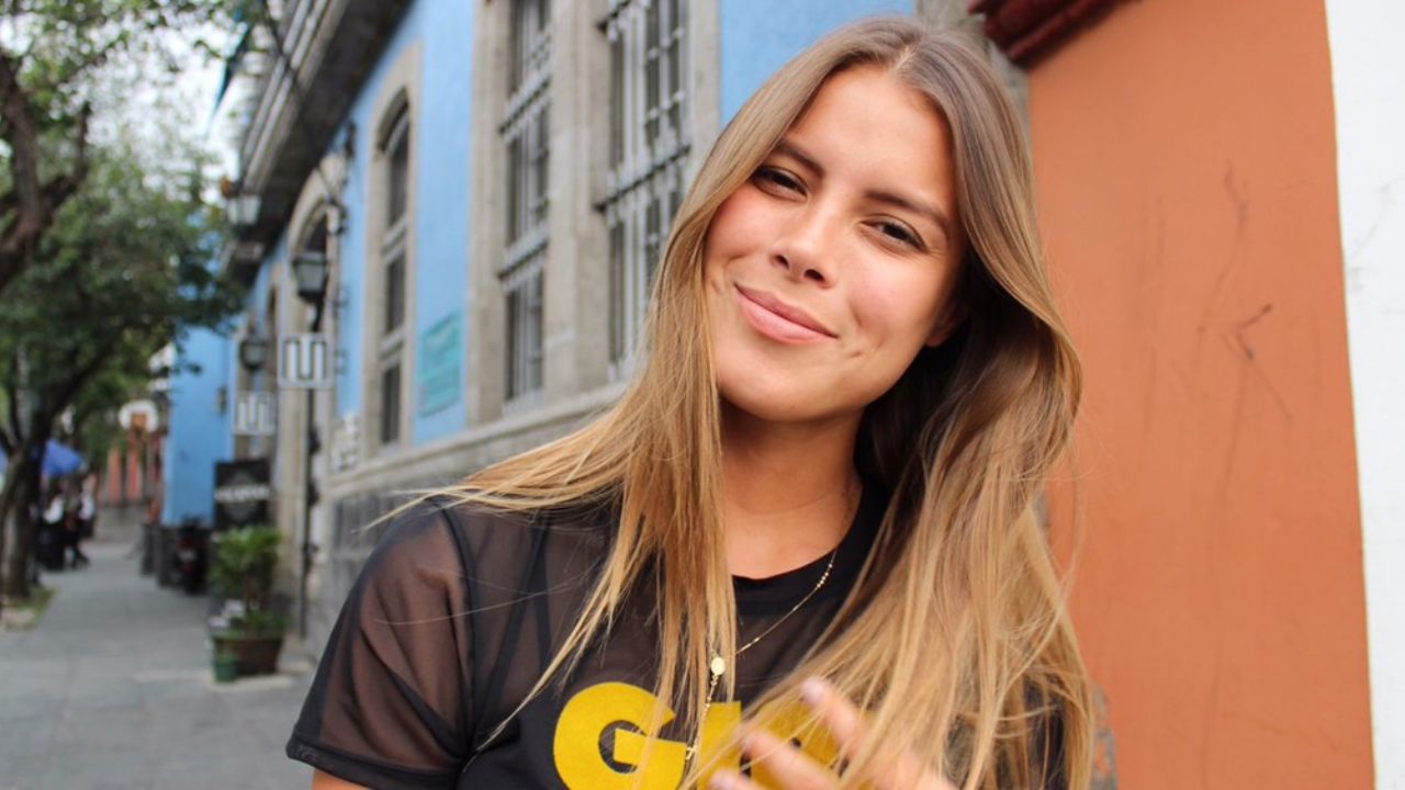 Natalia Valenzuela, exconductora de ‘VLA’, conmueve a fans con foto junto a su hijo