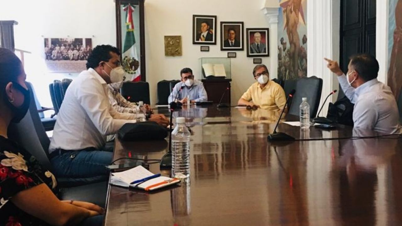 Comerciantes de Hermosillo acuerdan revisión de protocolos antes de iniciar operaciones