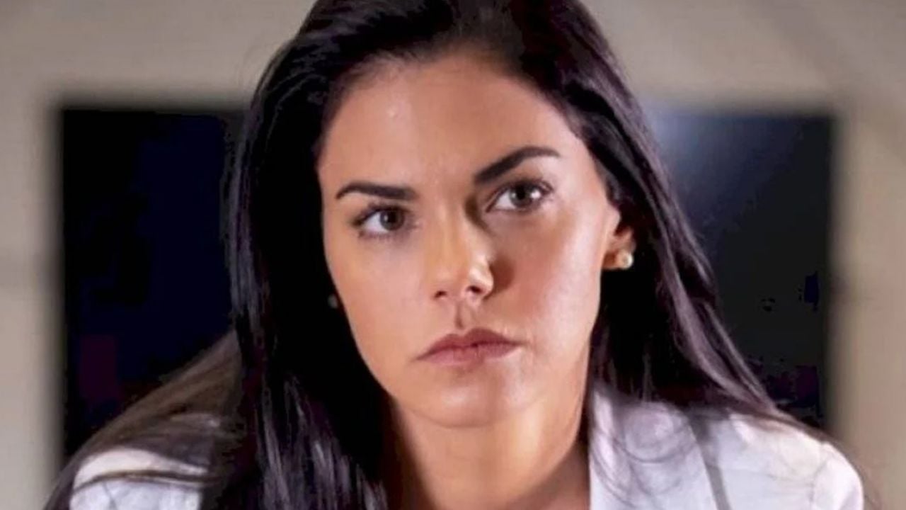 ¡Drama en Televisa! Livia Brito es acusada de golpear a fotógrafo y robarle: “Me dio una cachetada”