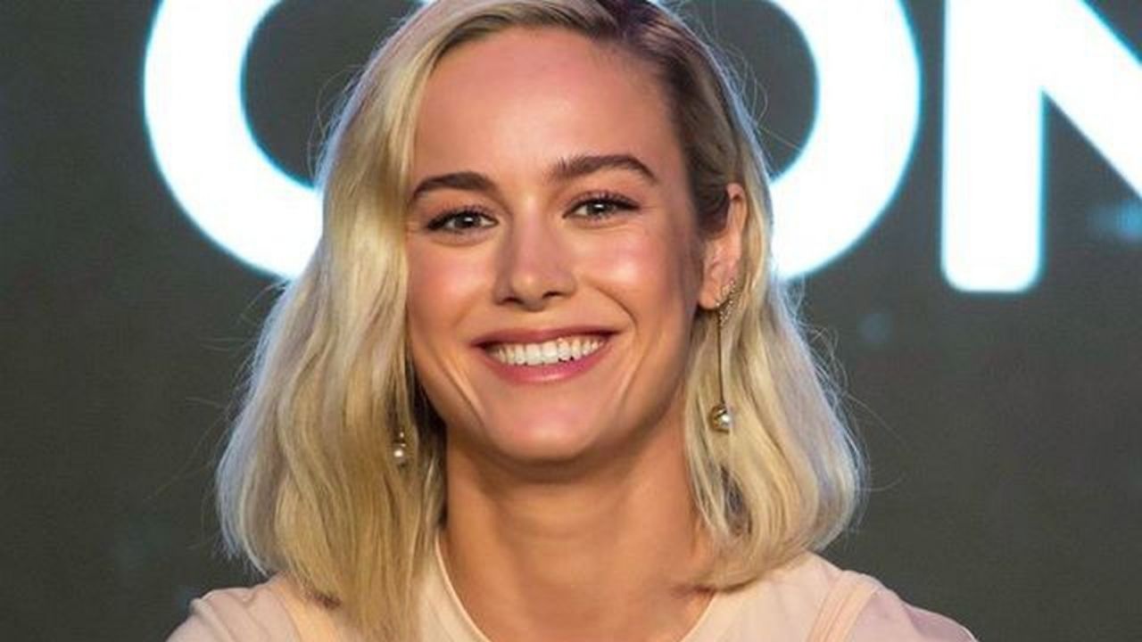 La ‘Capitana Marvel’ abre su canal de Youtube ¡y sus fans enloquecen!