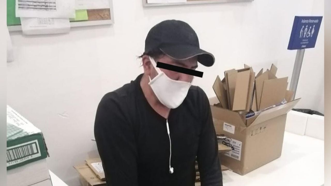 Policía Municipal aprehende a presunto ladrón de celulares y relojes en Cajeme